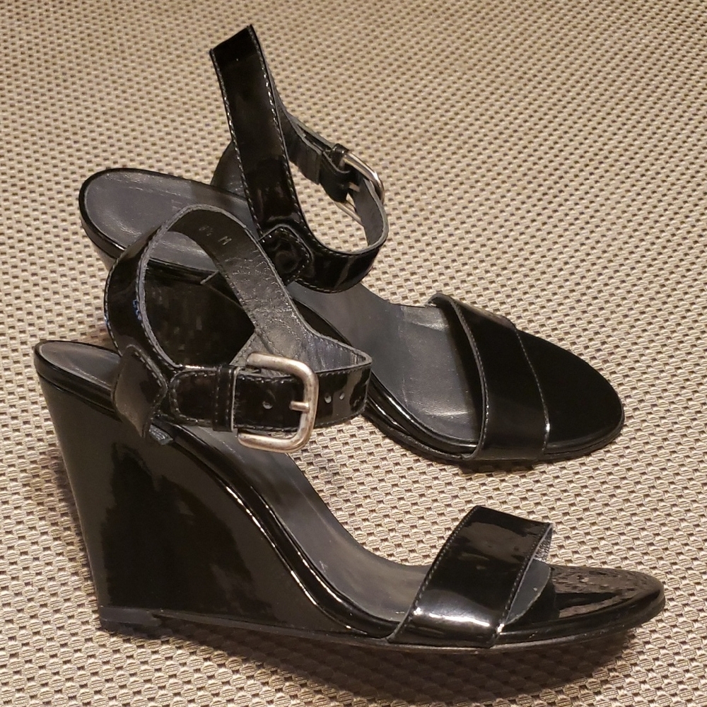 Stuart Weitzman Black Patent Wedge Sandals